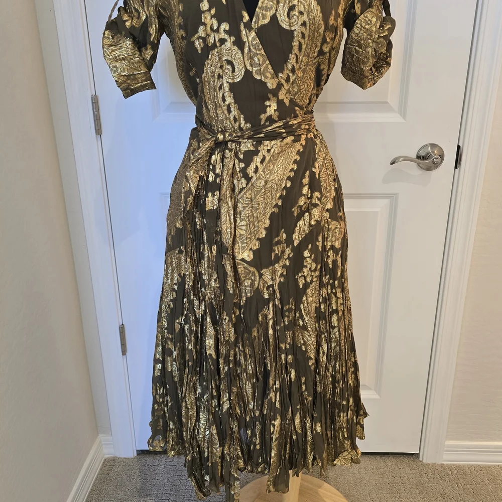 Diane Von Furstenberg Gold and Brown Midi Dress - Picture 7 of 17